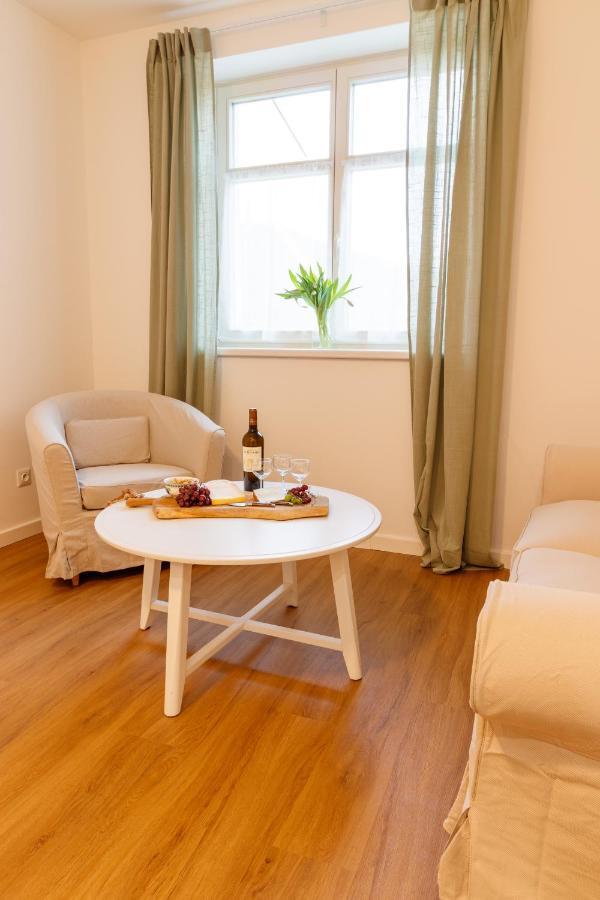 Apartmany Tachov - First Floor Bagian luar foto